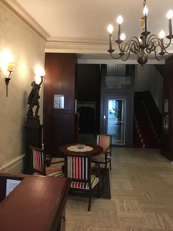 Hotel Des 3 Marchands نانت المظهر الخارجي الصورة