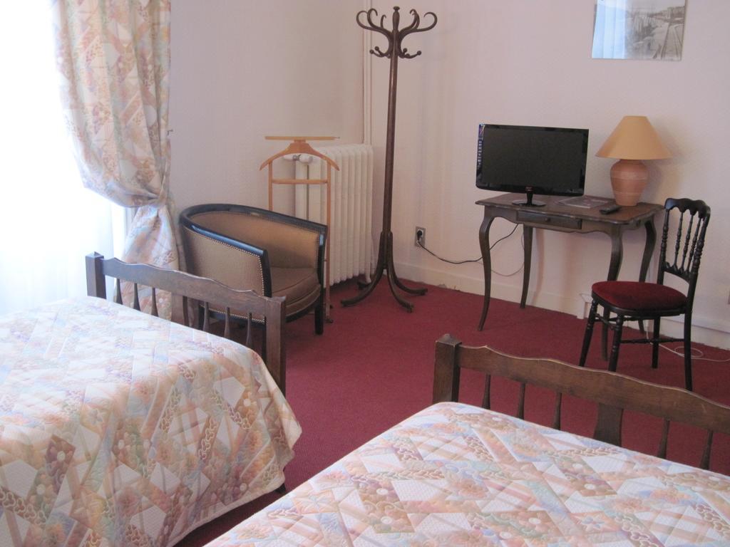 Hotel Des 3 Marchands نانت المظهر الخارجي الصورة