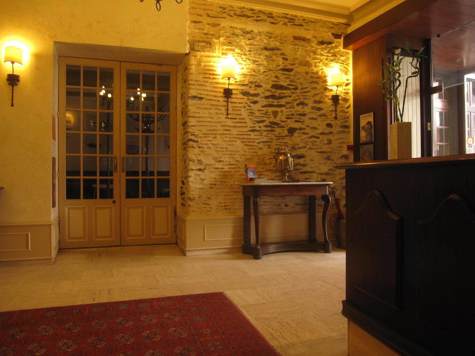Hotel Des 3 Marchands نانت المظهر الخارجي الصورة